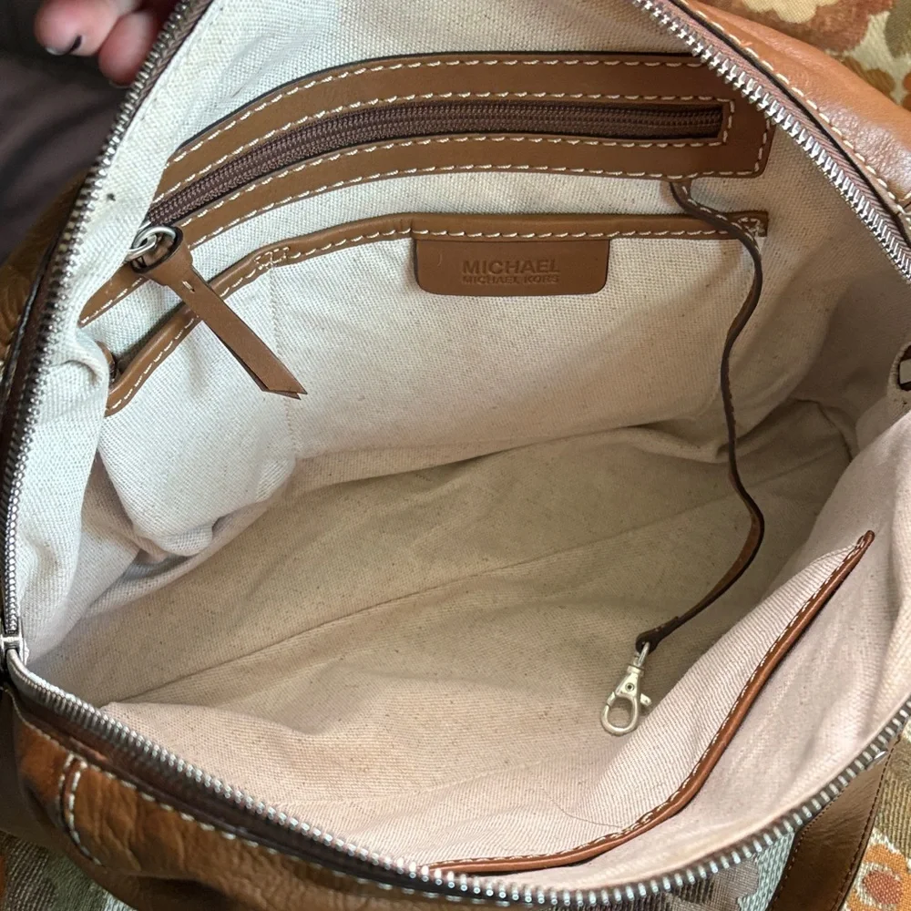 Michael Kors Astor Bowler Tote Bag Luggage Y2K - Picture 8 of 9